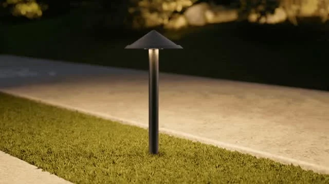 EVO Path Lights put precision in your hands. Adjust the hat to widen or narrow coverage, add optional standoffs for greater spread, and customize with multiple beam angles, patterns, and color temps. All powered by a compact LED module that outshines traditional MR16s in brightness + efficiency. ✨

Learn all about EVO by clicking the link in our bio!